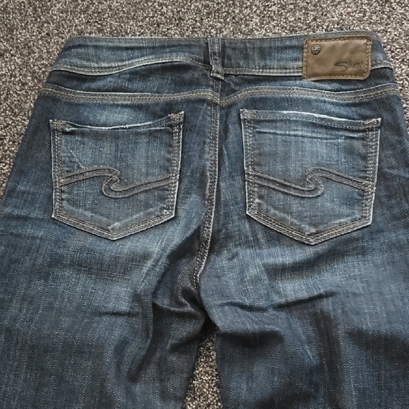 Silver Jeans - Picture 5 of 5